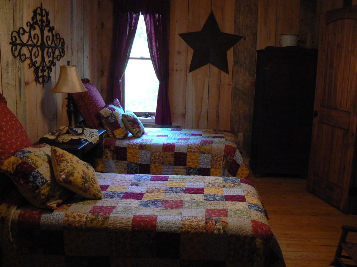 French Broad Outpost Ranch Del Rio Exterior foto